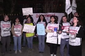 bd16321019a9ba9ed0a06e8fc9885c06